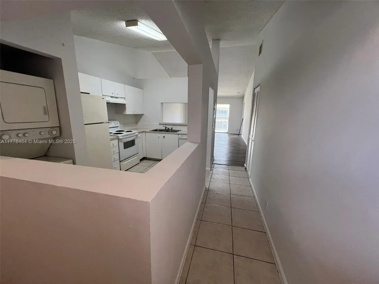2451 NW 56th Ave # 204, Lauderhill FL 33313