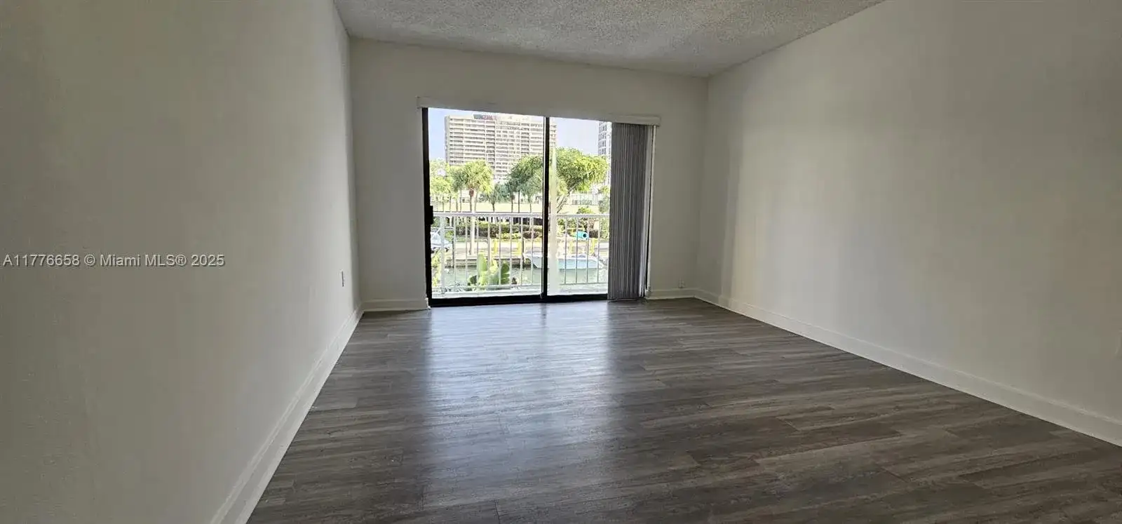 1650 NE 115th St # 203, Miami FL 33181 photo 3