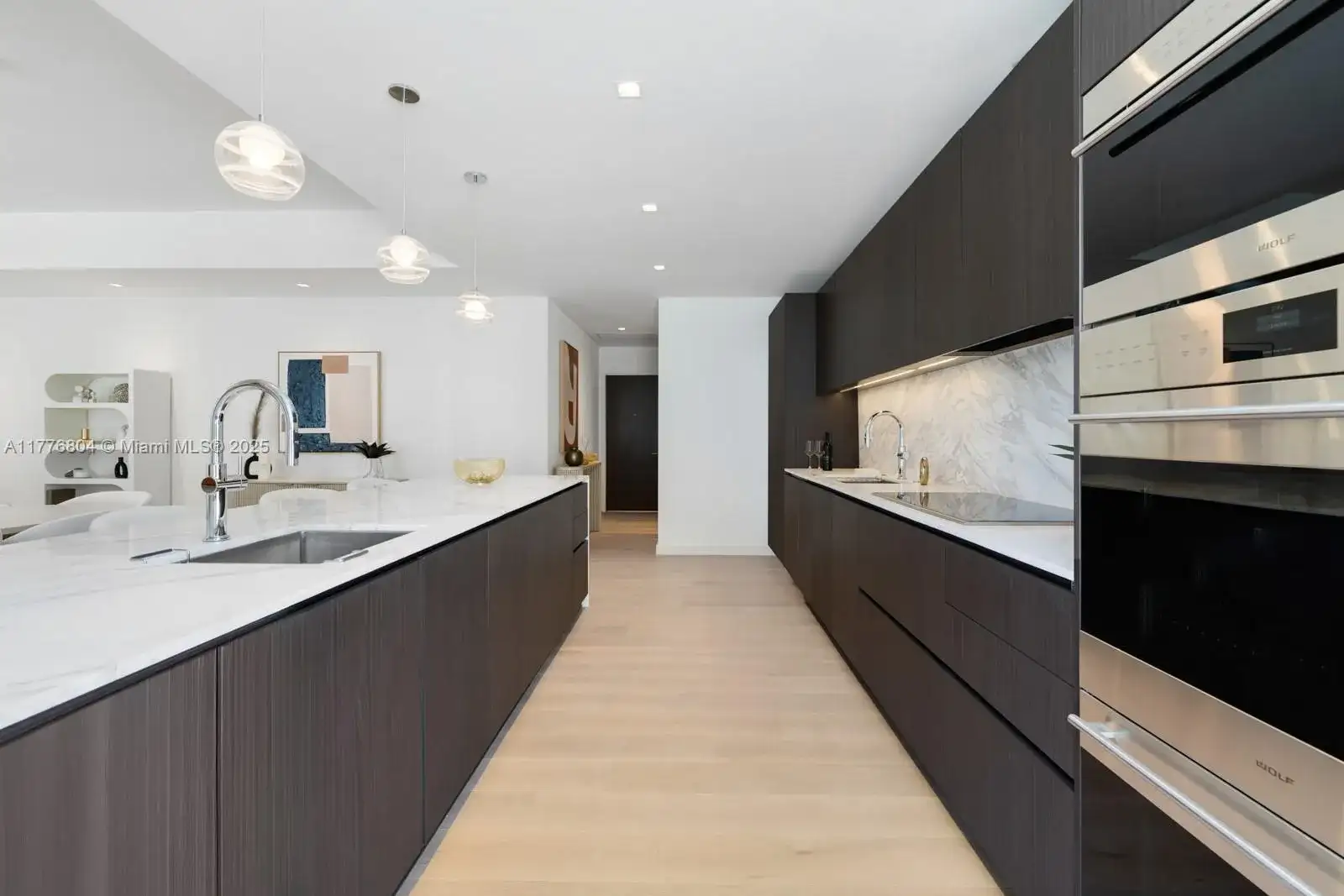 340 W 42nd St # 601, Miami Beach FL 33140 photo 3