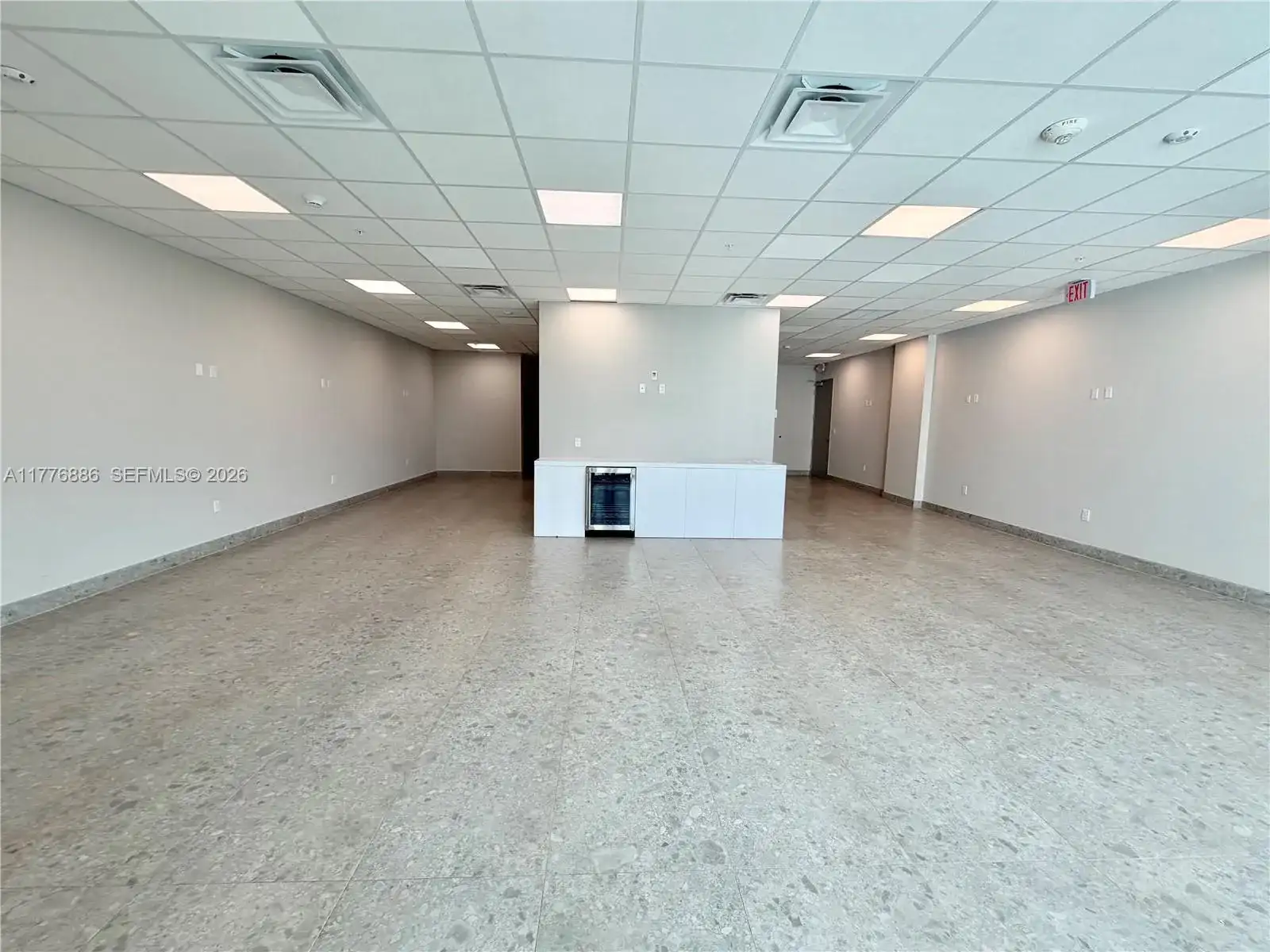 2820 NE 214th St # 1001, Aventura FL 33180