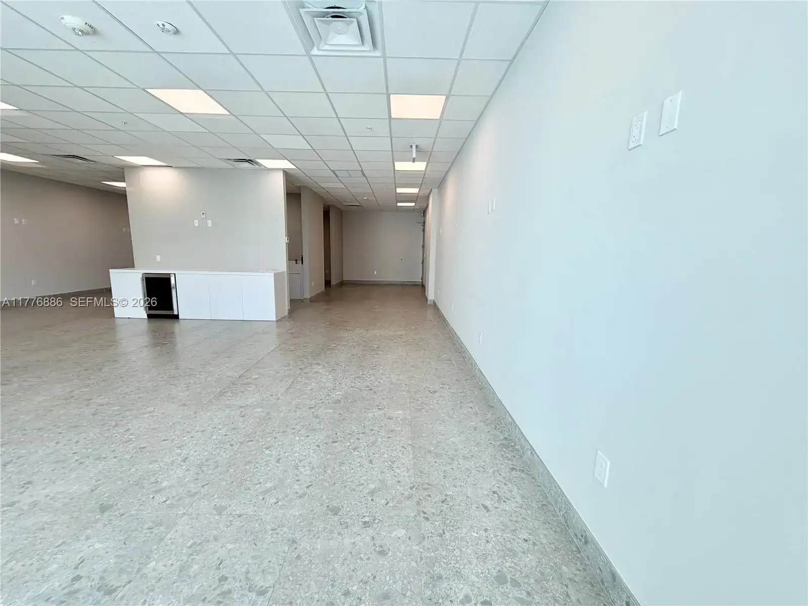2820 NE 214th St # 1001, Aventura FL 33180 photo 3