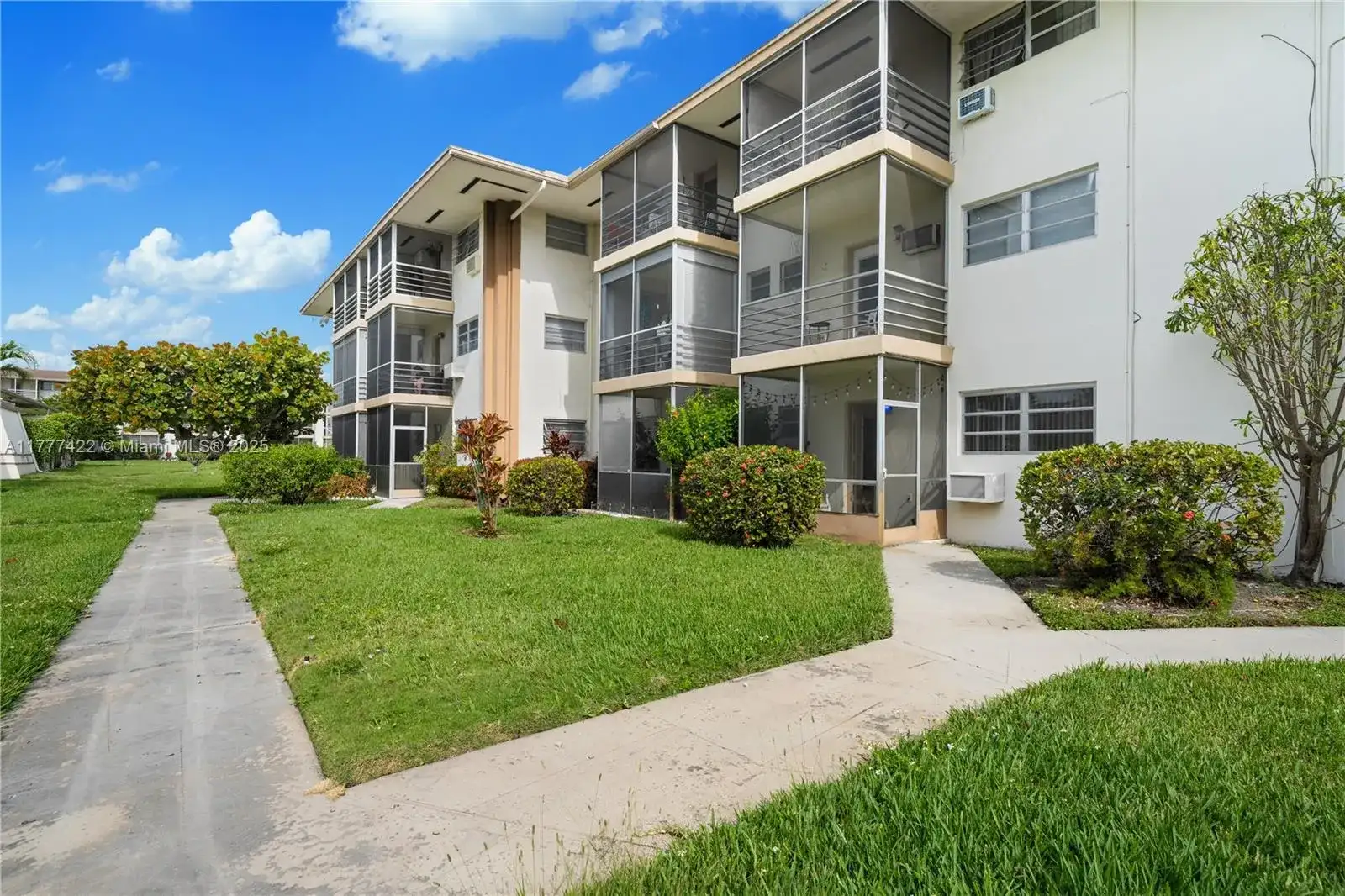 16900 NE 14th Ave # 109, Miami FL 33162 photo 2