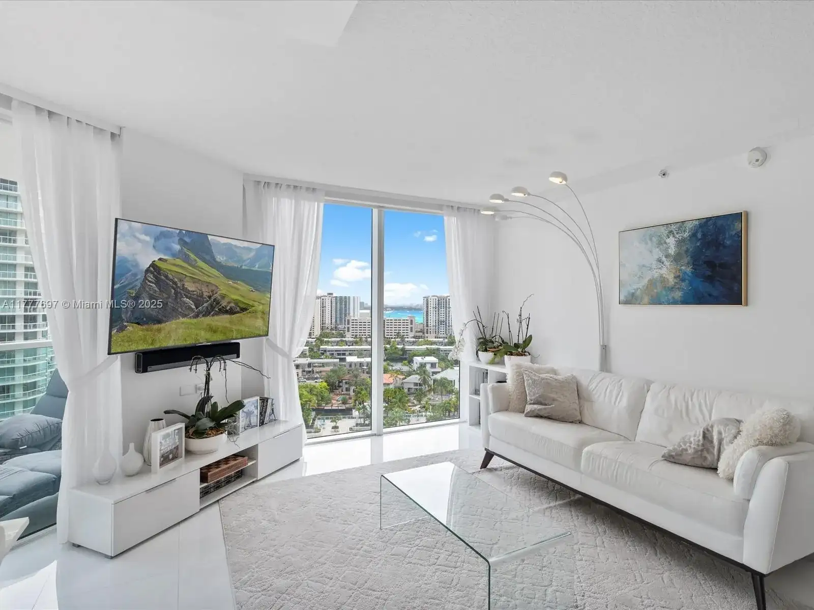 250 Sunny Isles Blvd # 1605, Sunny Isles Beach FL 33160 photo 3