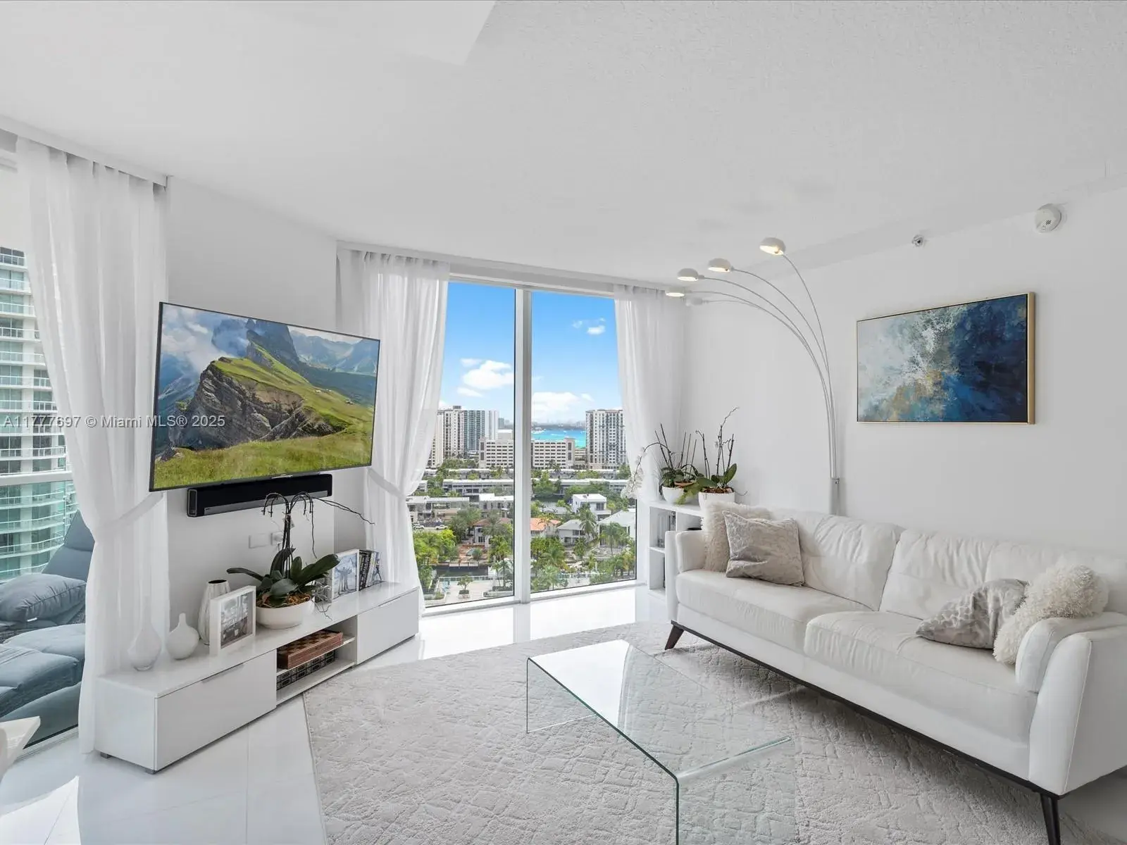 250 Sunny Isles Blvd # 1605, Sunny Isles Beach FL 33160