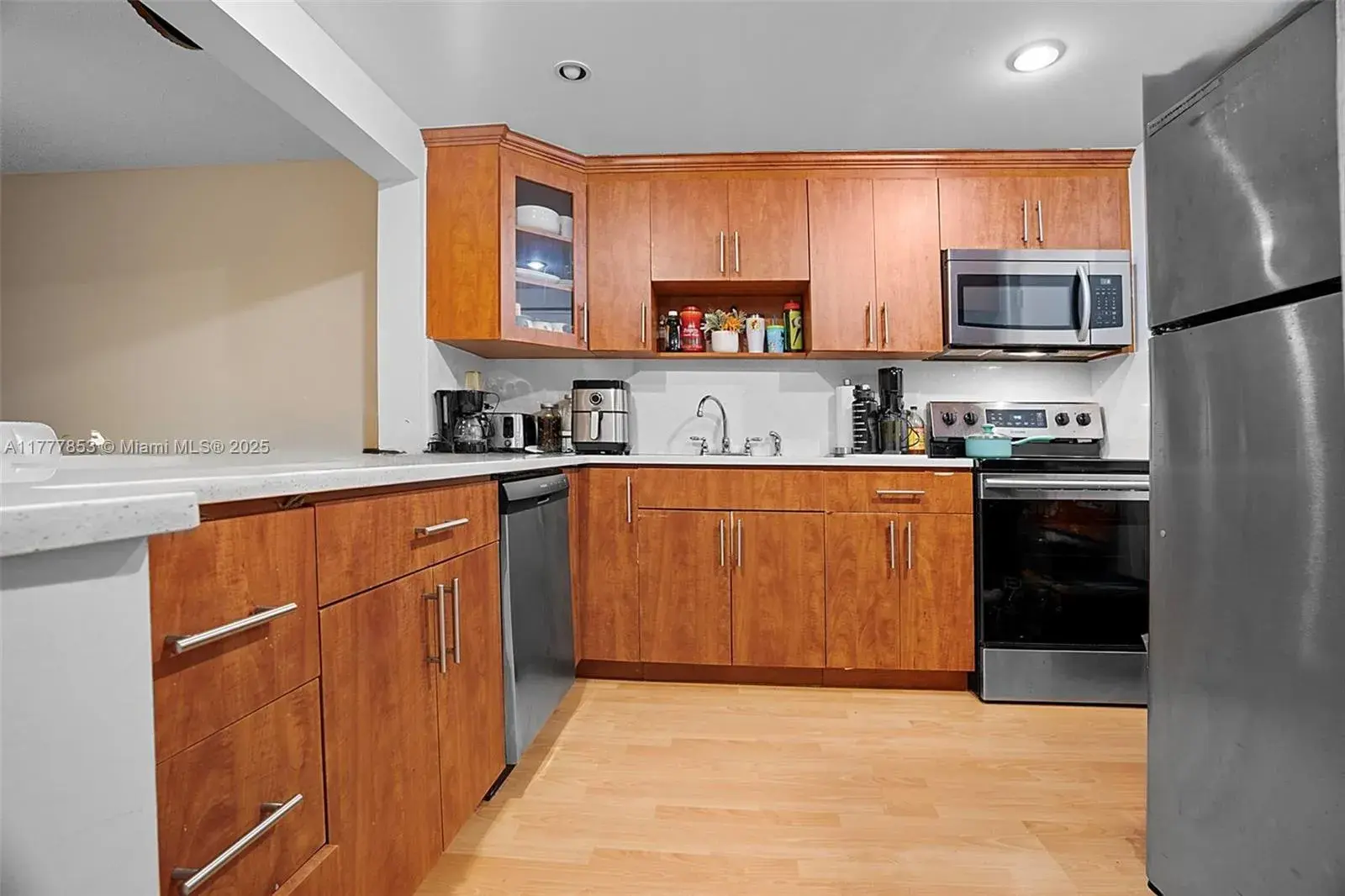 2313 S Cypress Bend Dr # 222B, Pompano Beach FL 33069