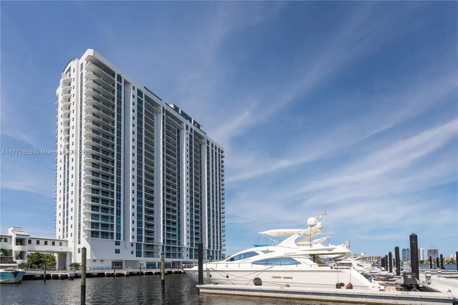17301 Biscayne Blvd # 2209, North Miami Beach FL 33160