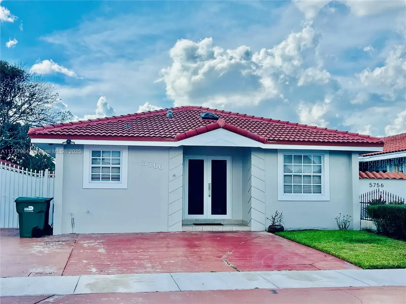 5766 SW 149th Pl # A, Miami FL 33193 photo 2