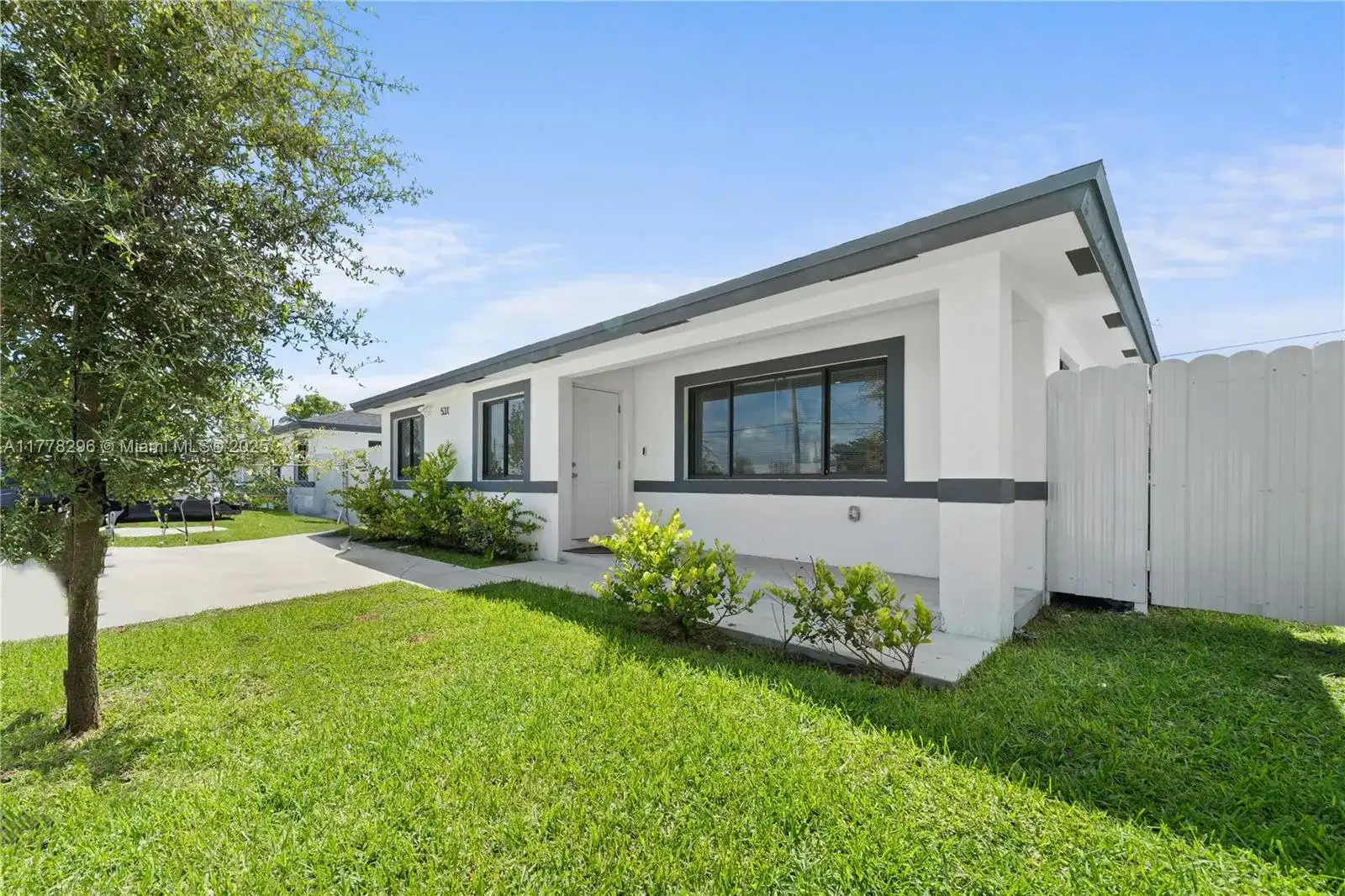 531 NW 15 St, Florida City FL 33034 photo 3