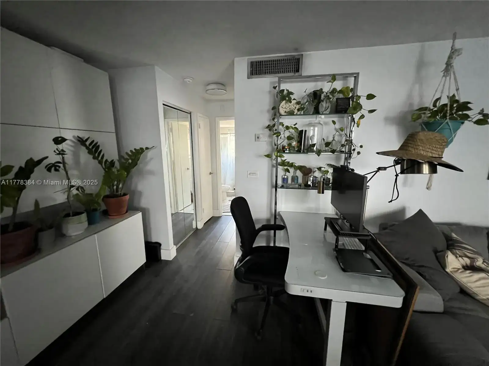 221 Meridian Ave # 206, Miami Beach FL 33139 photo 3