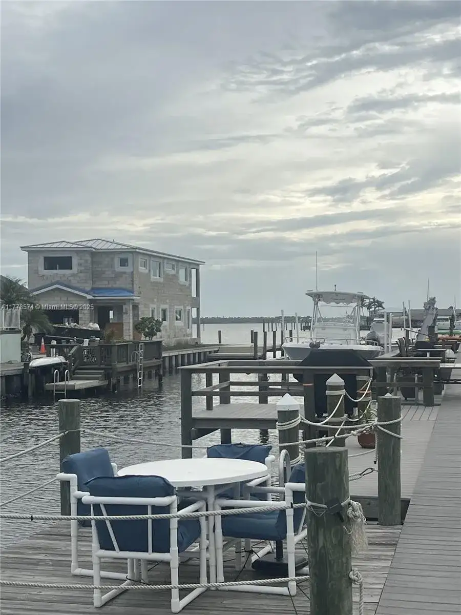 2064 Nettles Blvd, Jensen Beach FL 34957 photo 3