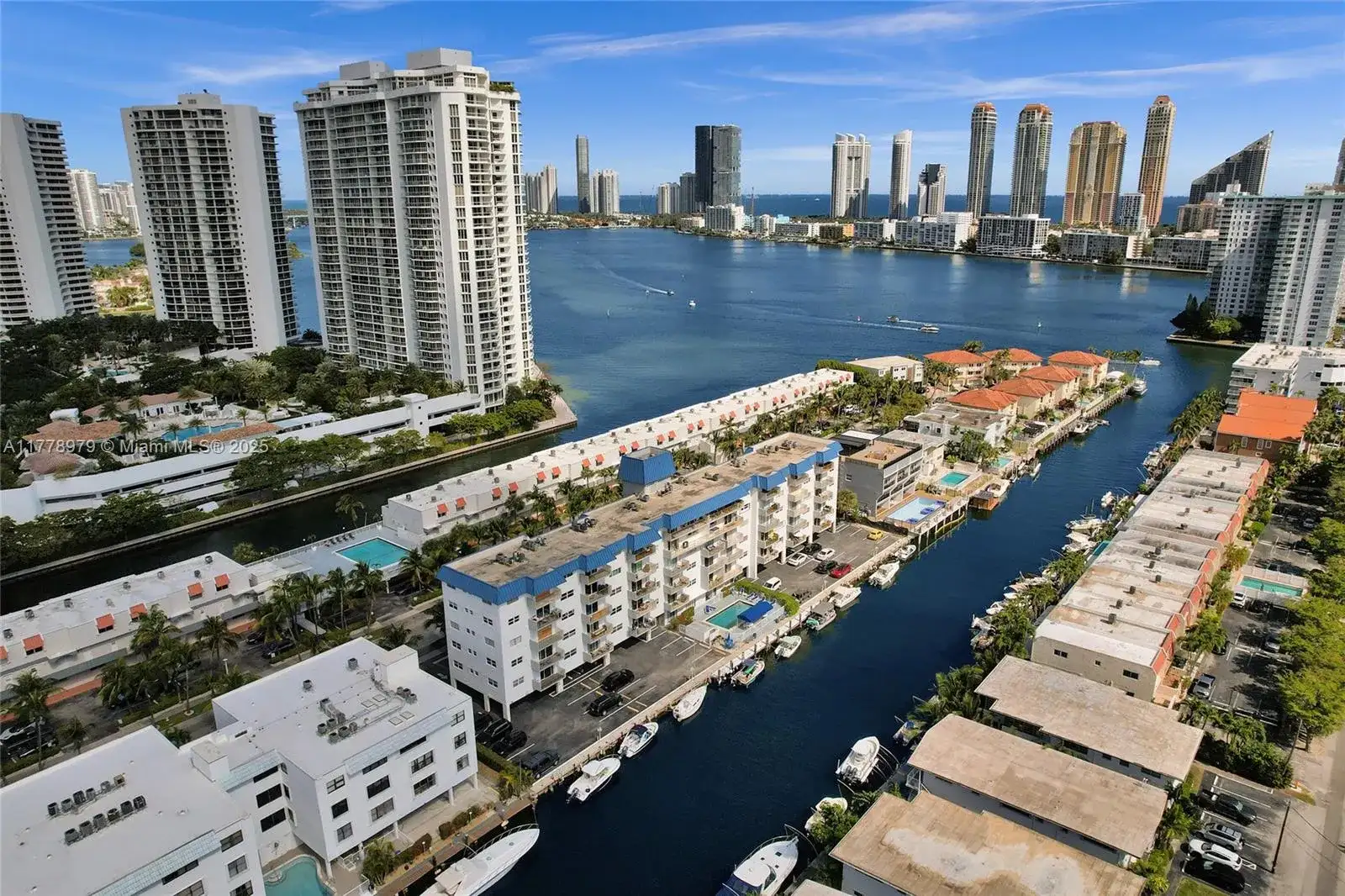 3770 NE 171st St # 403, North Miami Beach FL 33160 photo 4