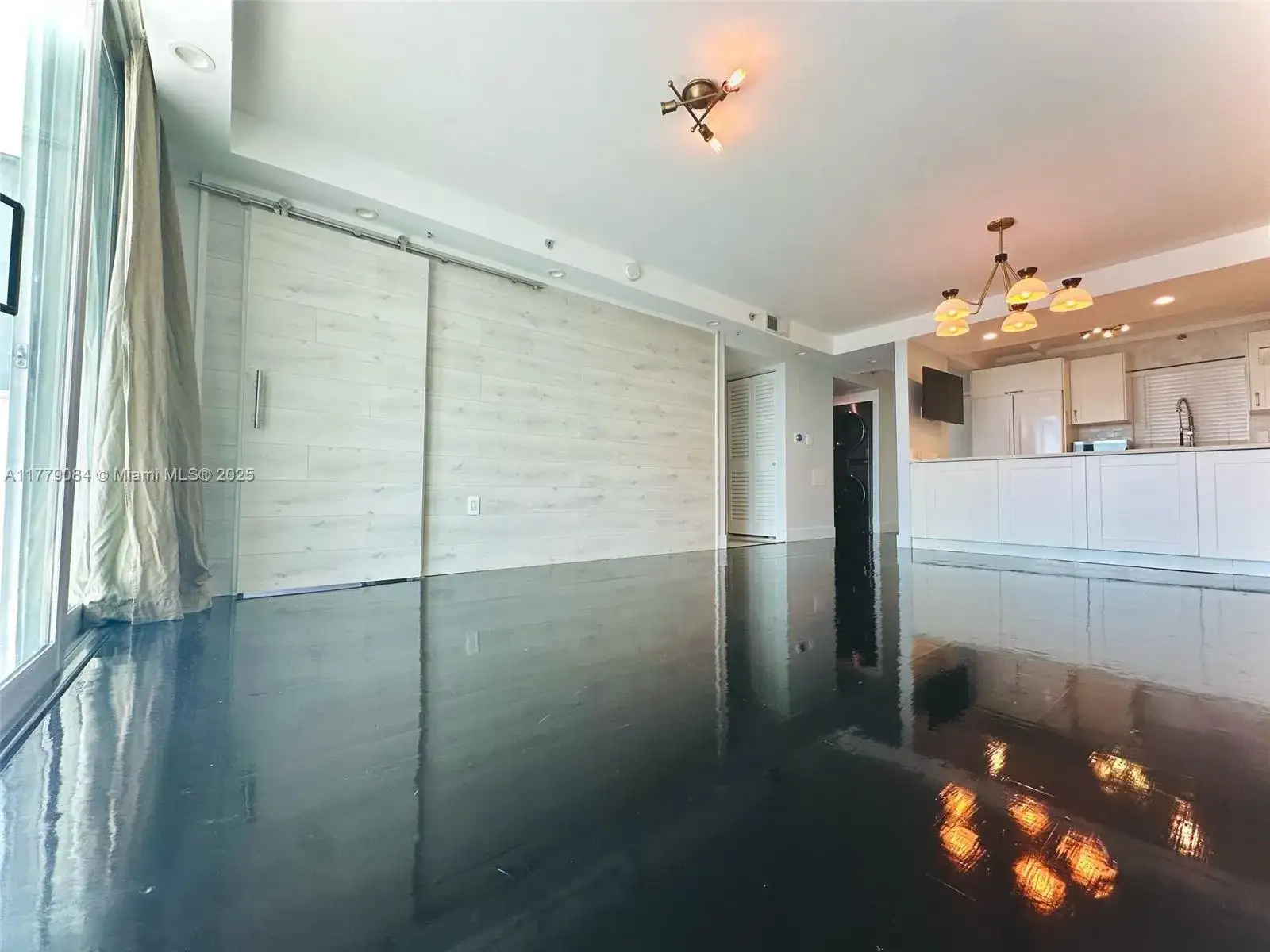 1700 NW N River Dr # 805, Miami FL 33125 photo 3