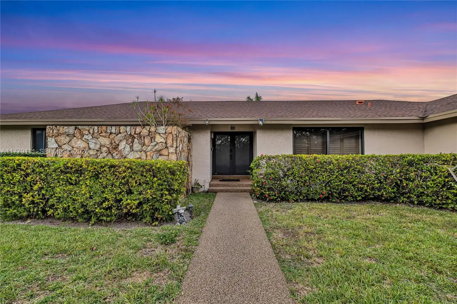 7801 SW 170th St, Palmetto Bay FL 33157 photo 4