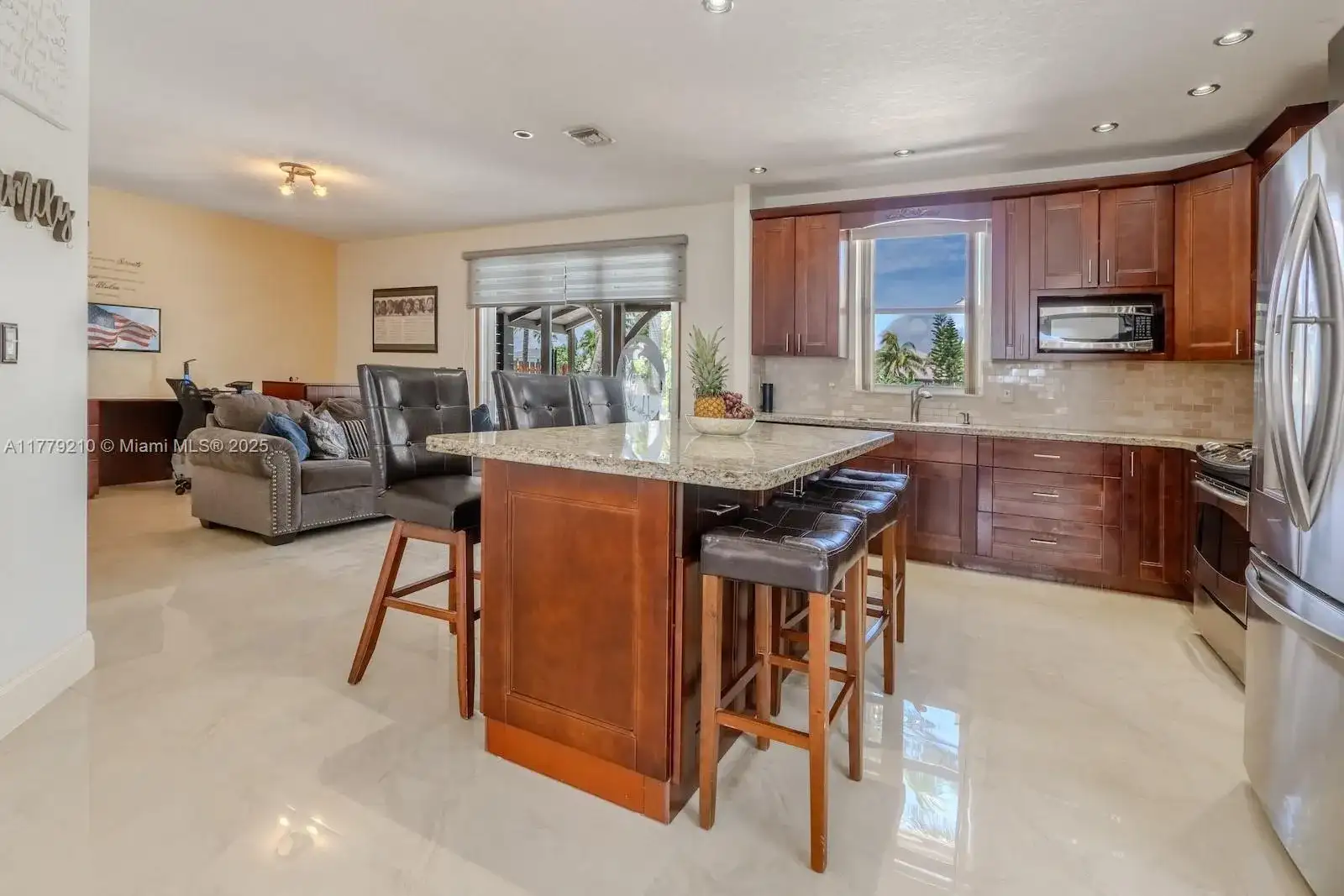 15835 NW 7th St, Pembroke Pines FL 33028 photo 5