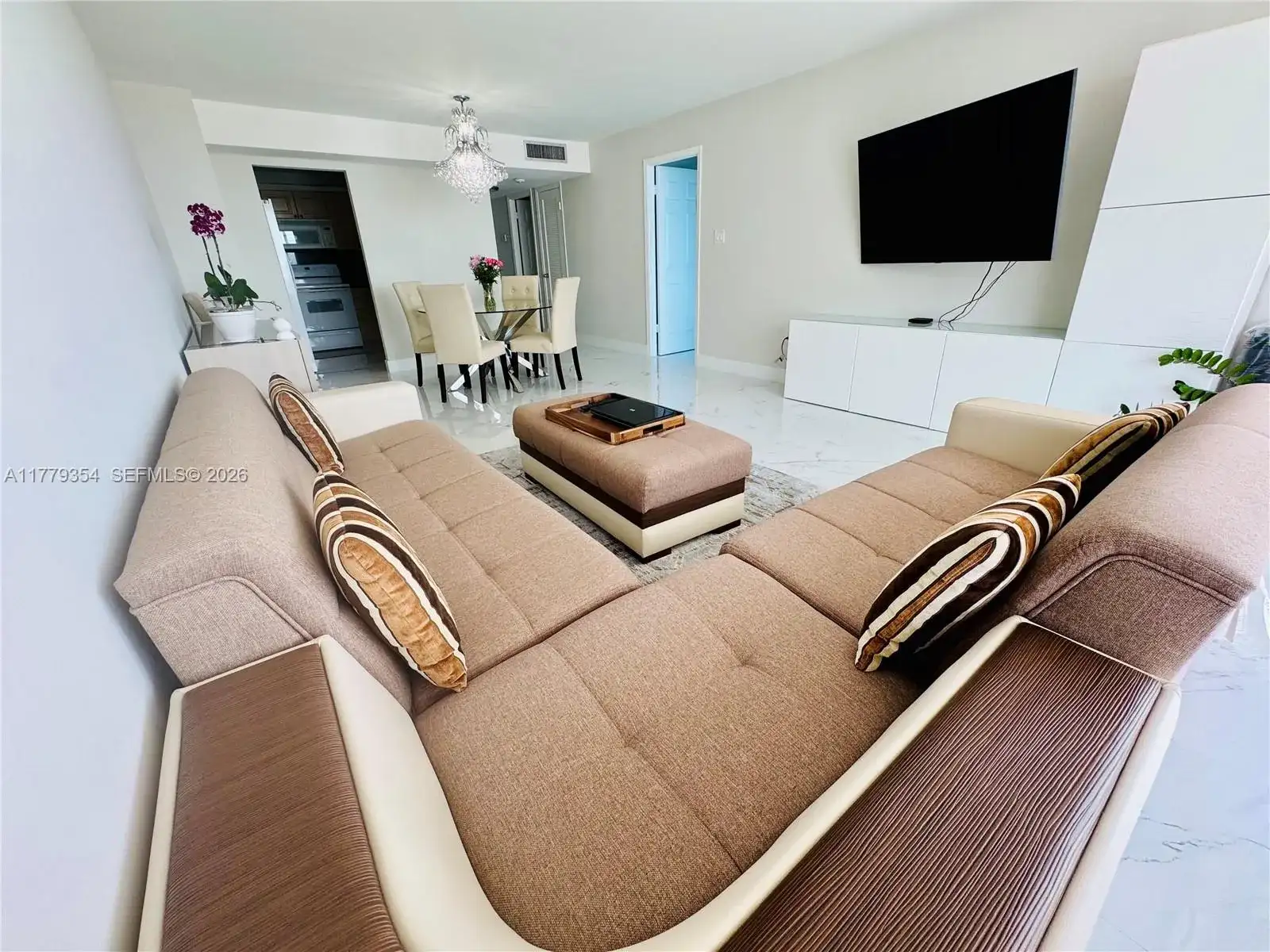 18071 Biscayne Blvd # 1503, Aventura FL 33160 photo 4