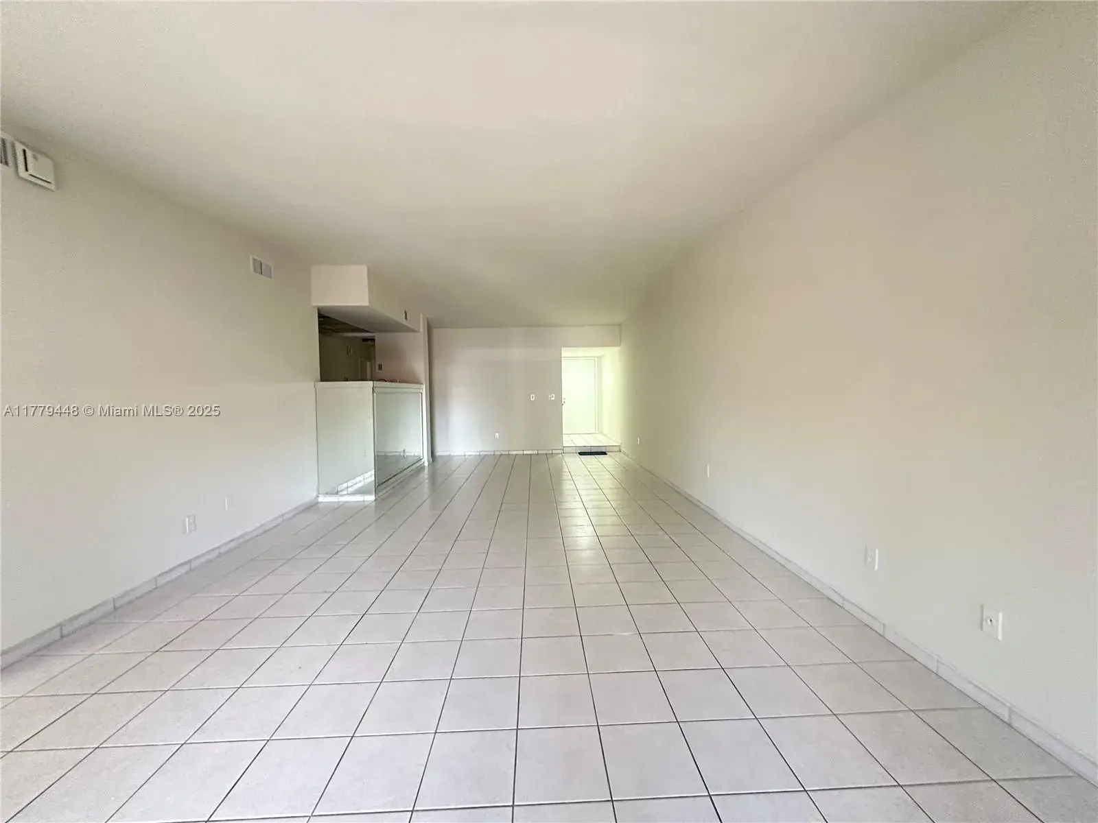 19150 NW 65th Ct # 19150, Hialeah FL 33015