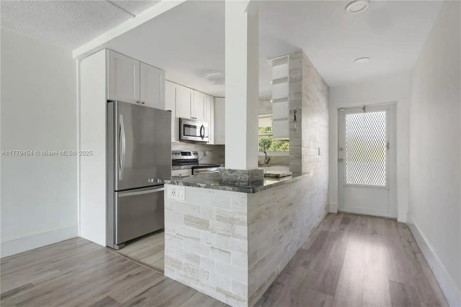 4200 Crystal Lake Dr # 303, Deerfield Beach FL 33064 photo 5