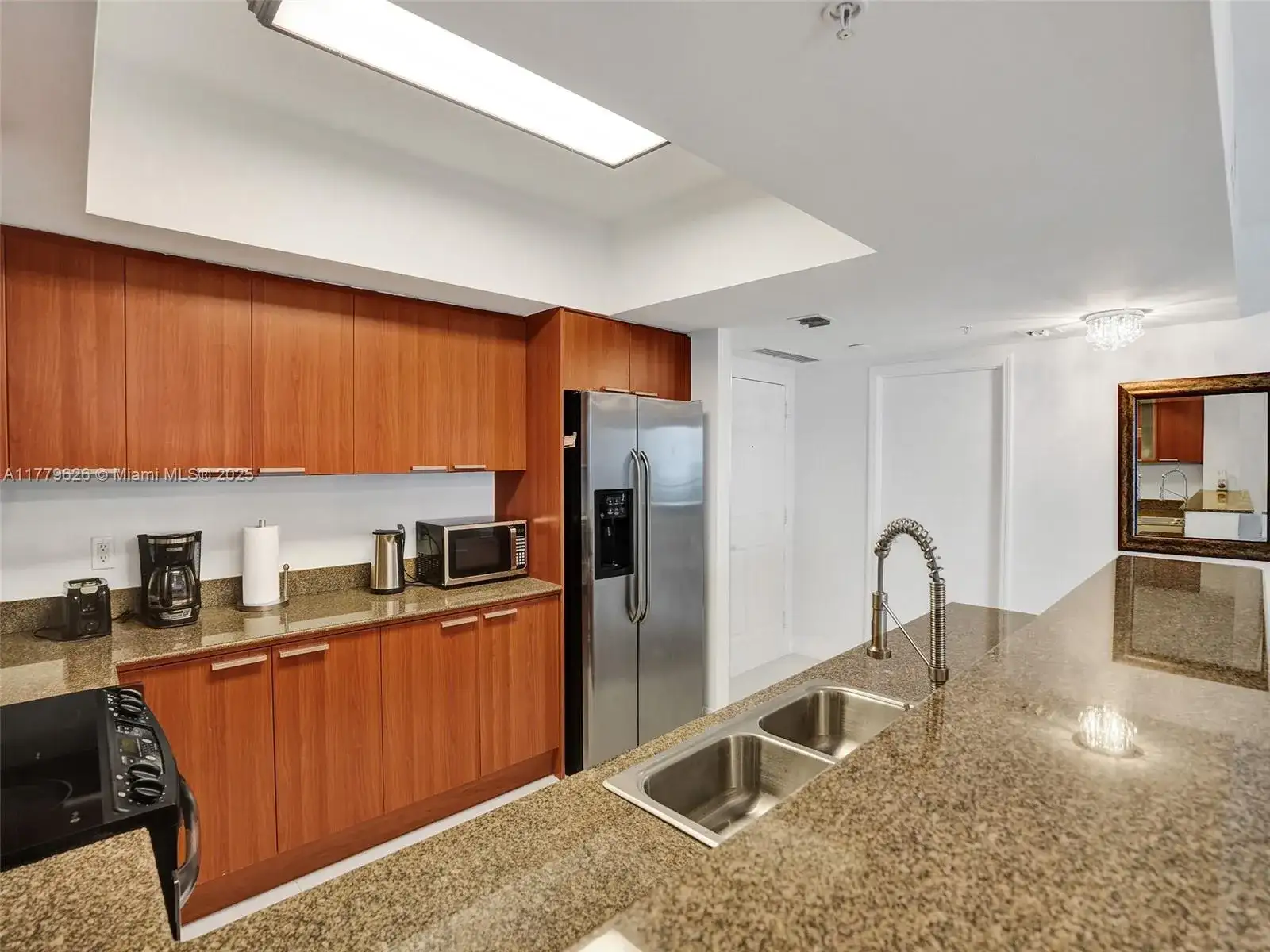 16699 Collins Ave # 2305, Sunny Isles Beach FL 33160 photo 4