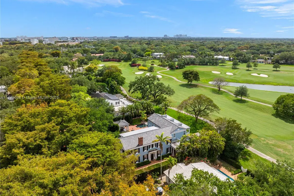 4320 Santa Maria St, Coral Gables FL 33146