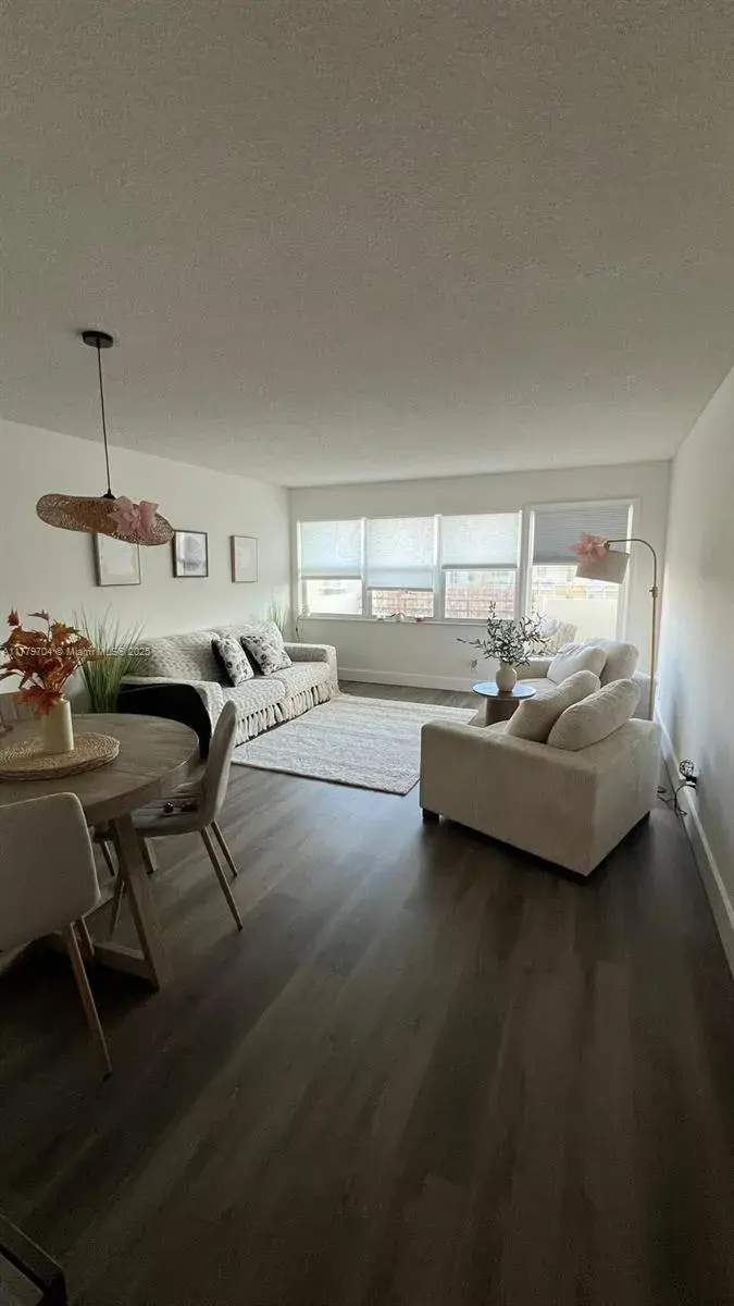 401 Golden Isles Dr # 716, Hallandale Beach FL 33009