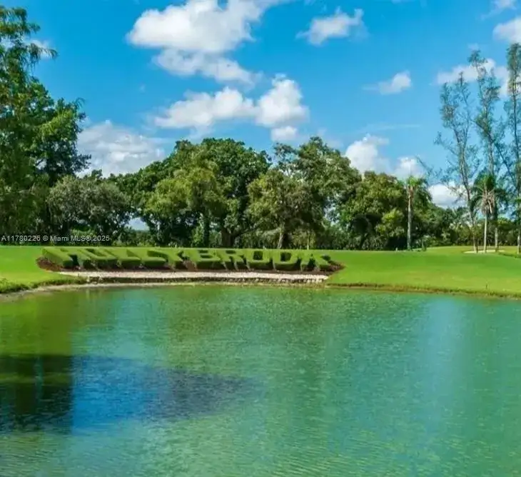 691 S HOLLYBROOK DR # 104, Pembroke Pines FL 33025 photo 2