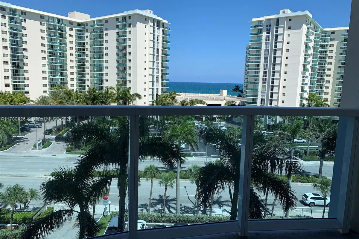 3800 S Ocean Dr # 615, Hollywood FL 33019