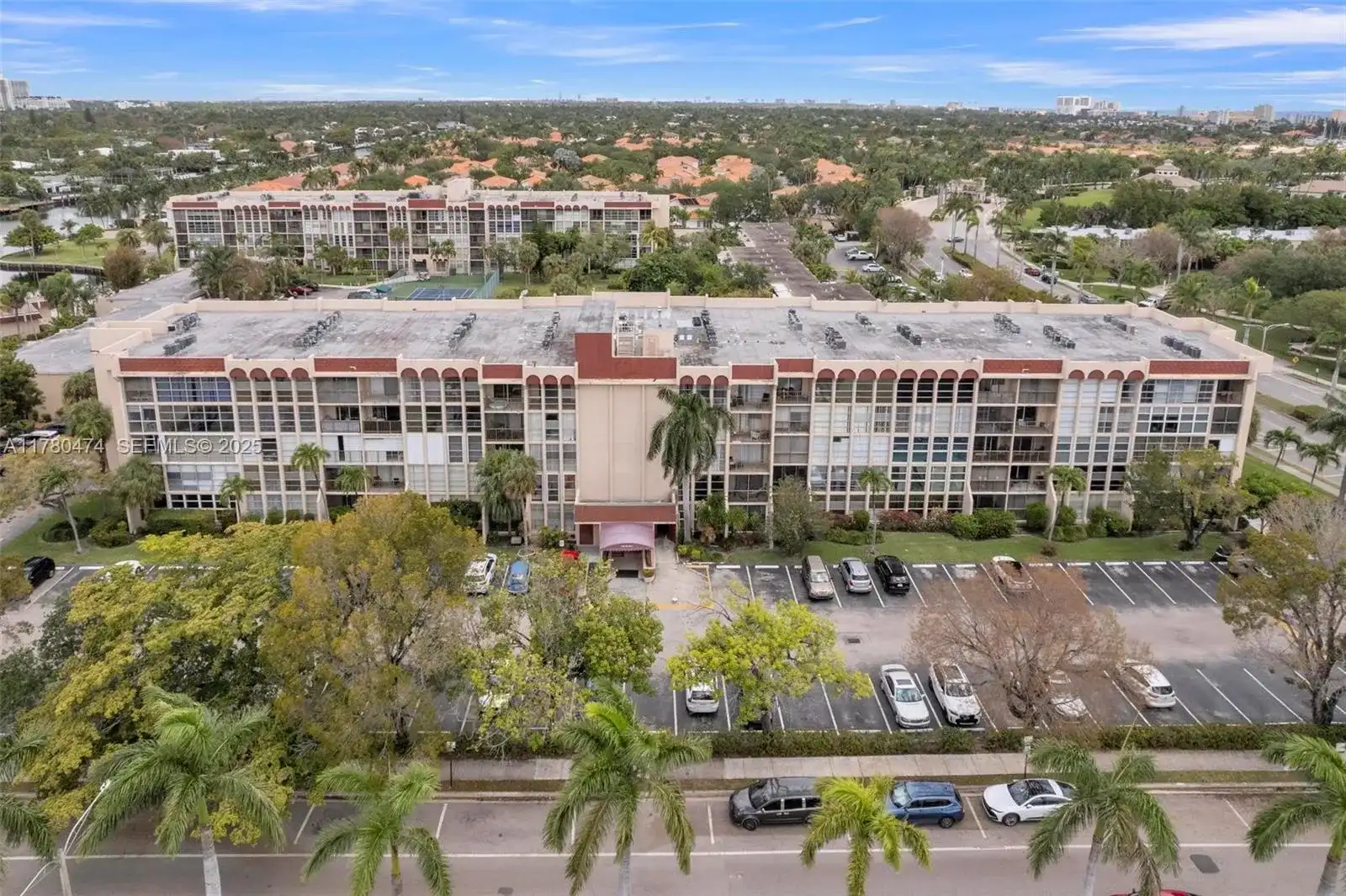 2101 Atlantic Shores Blvd # 201, Hallandale Beach FL 33009
