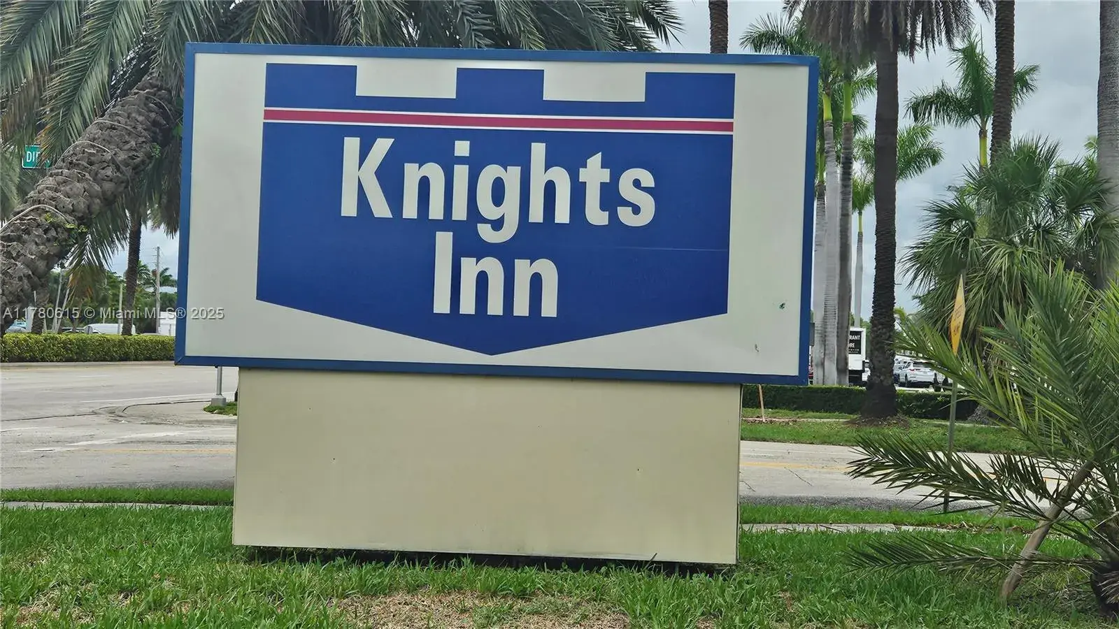 26 Diplomat Pkwy # 2259, Hallandale Beach FL 33009