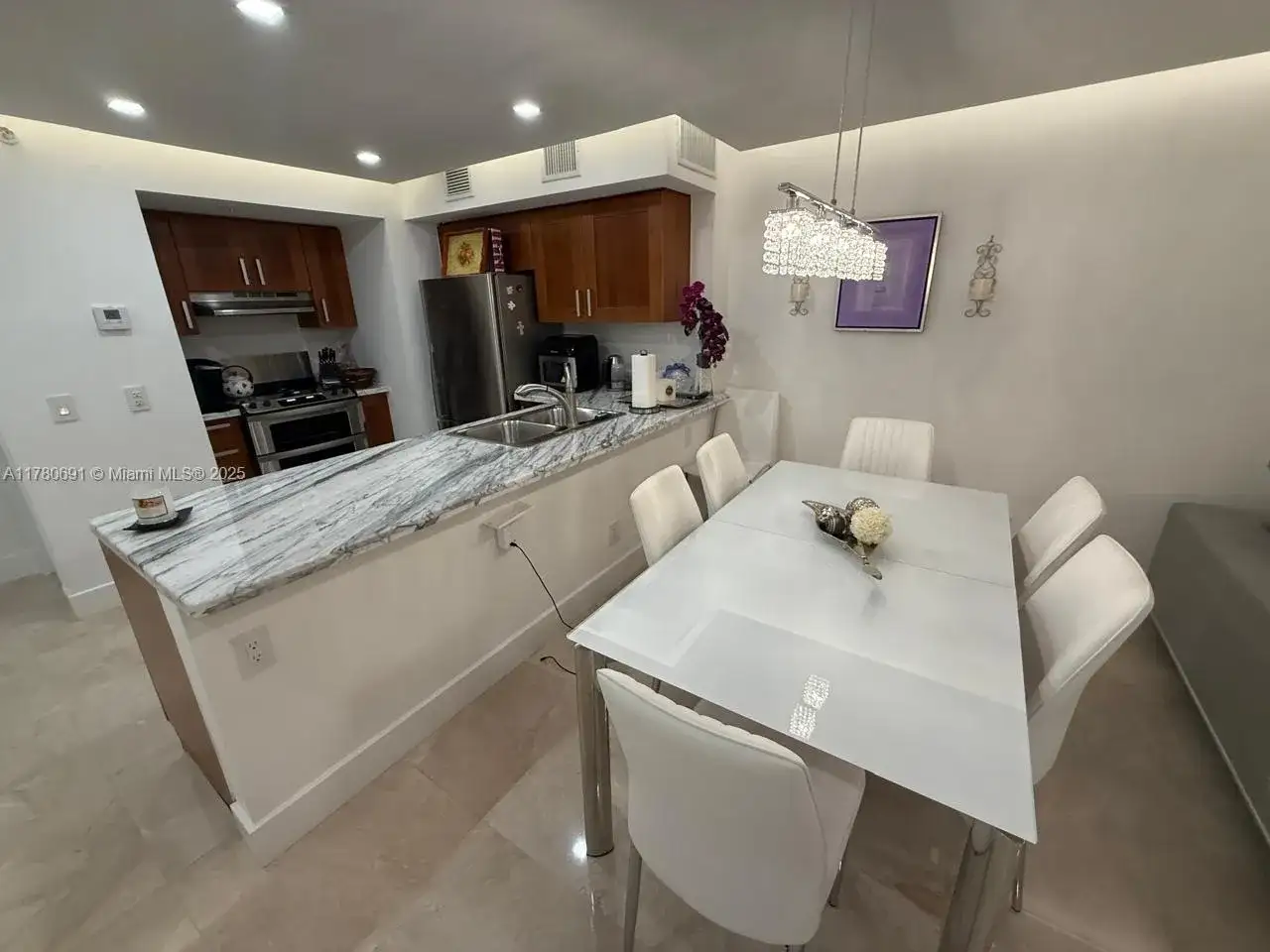 9499 Collins Ave # 411, Surfside FL 33154 photo 3