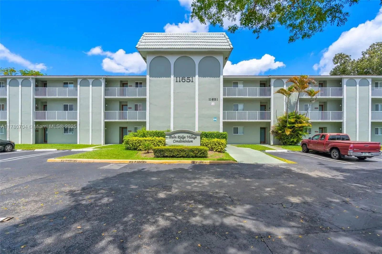 11651 Royal Palm Blvd # 306, Coral Springs FL 33065