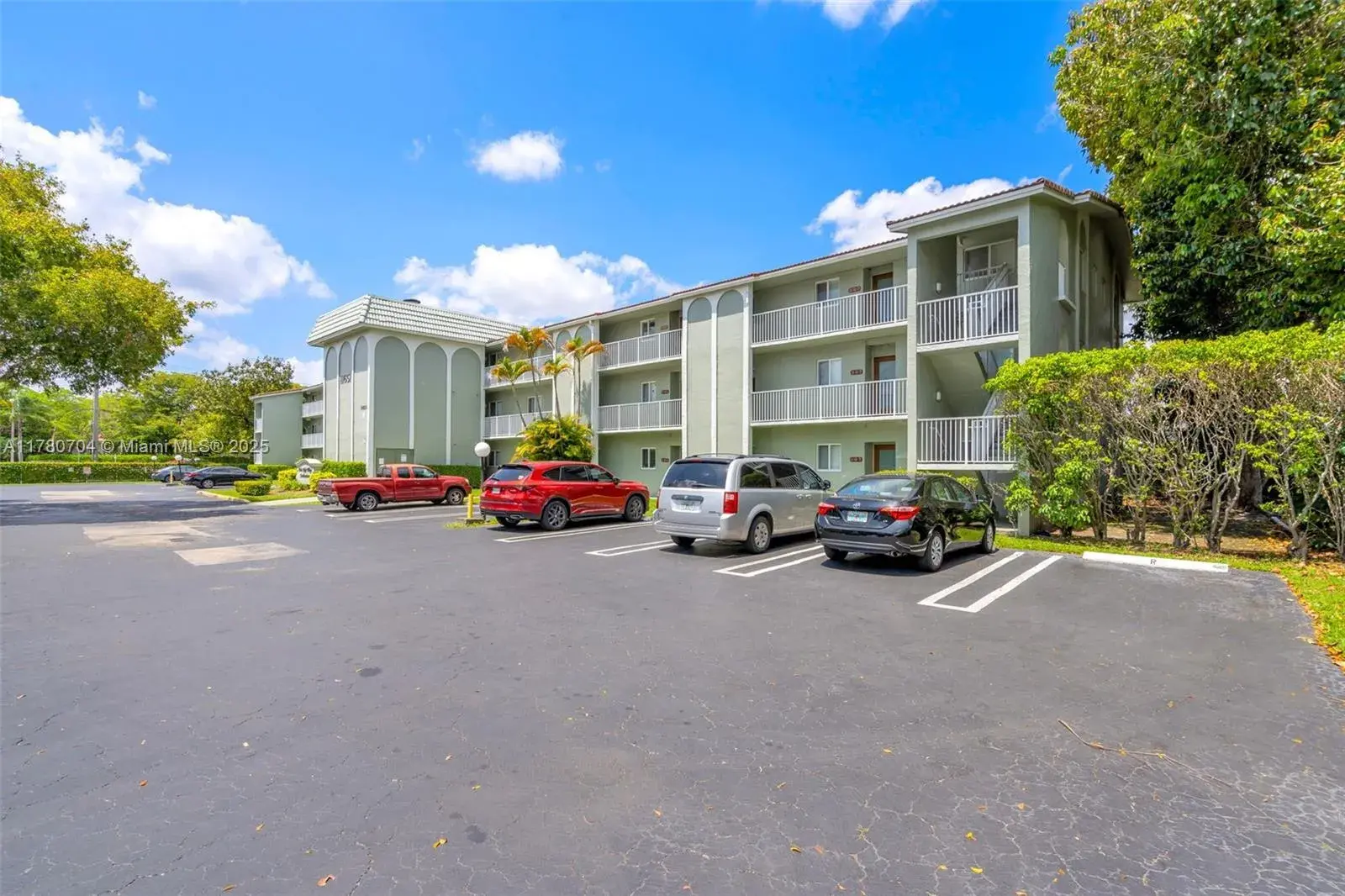11651 Royal Palm Blvd # 306, Coral Springs FL 33065