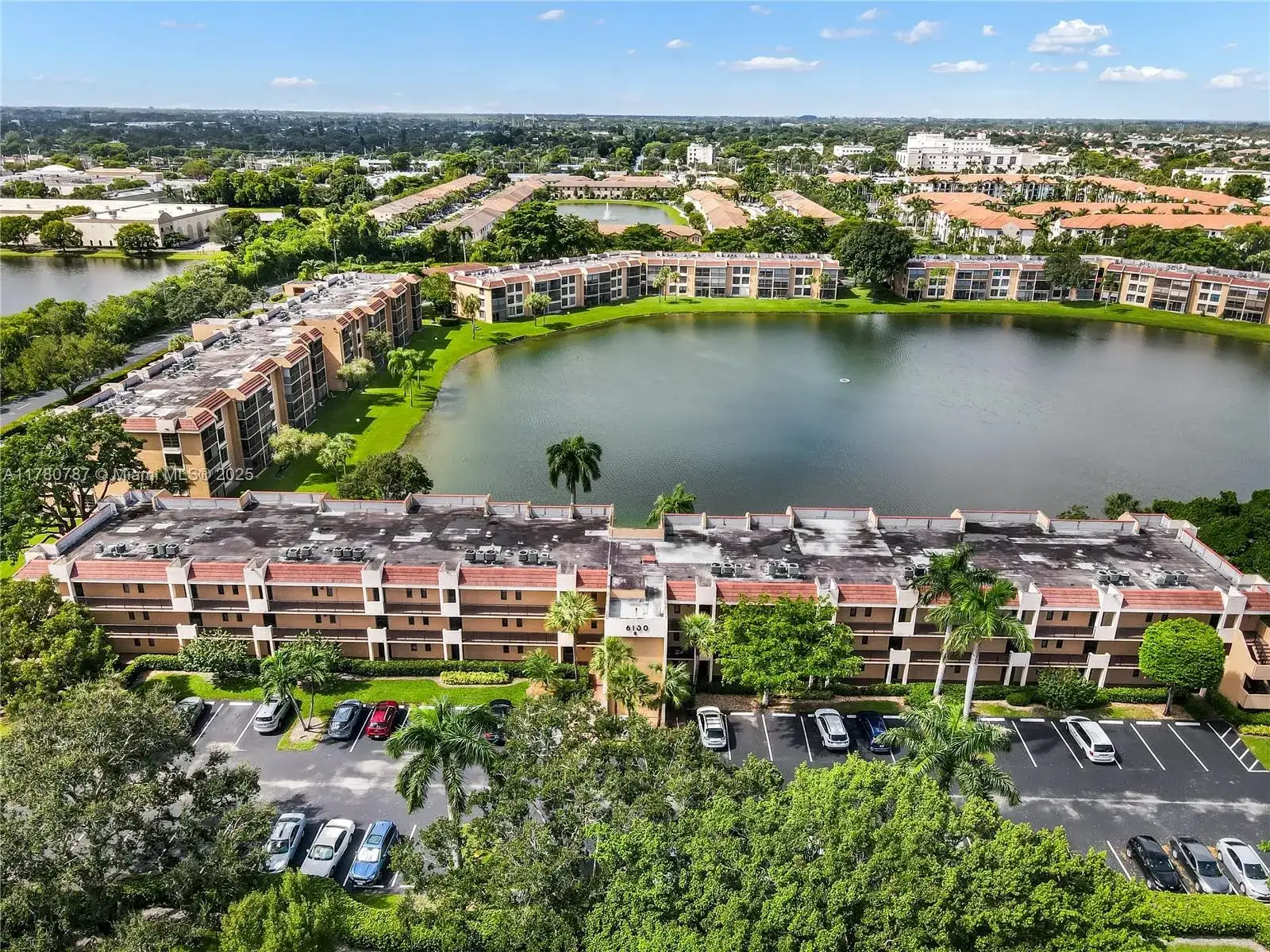 6106 Coral Lake Dr # 106, Margate FL 33063 photo 4