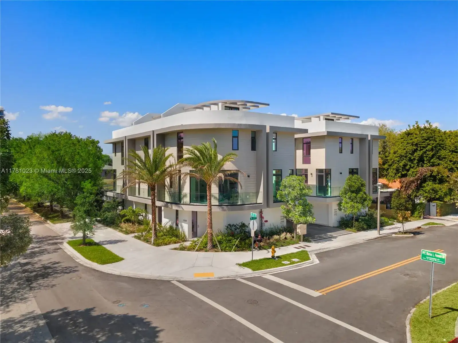 2501 SW 27 ST # 2, Miami FL 33133 photo 2
