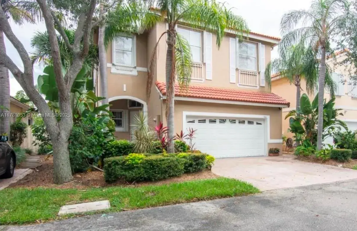 1410 Sweetbay Way, Hollywood FL 33019