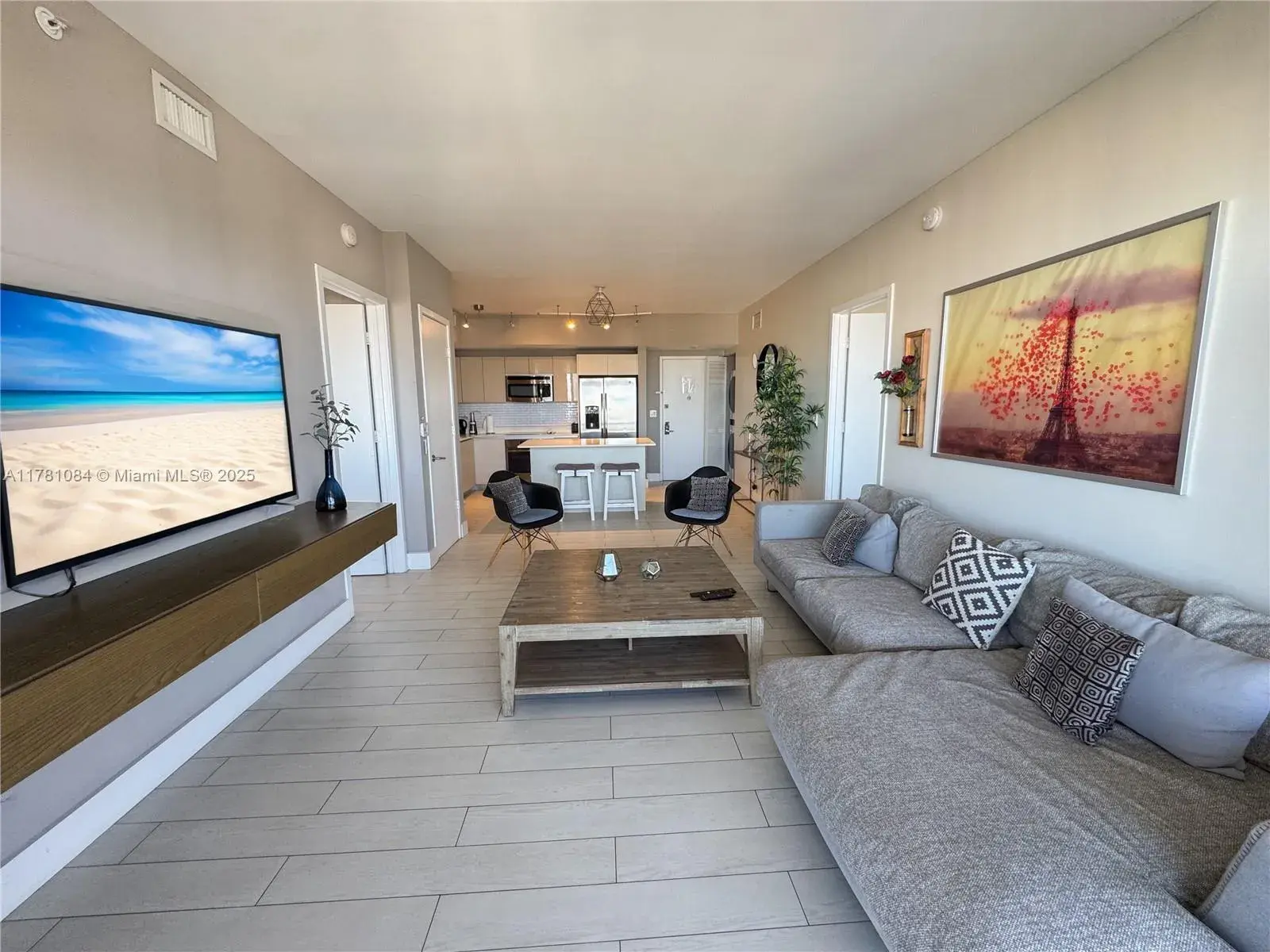 2600 E Hallandale Beach Blvd # T3208, Hallandale Beach FL 33009