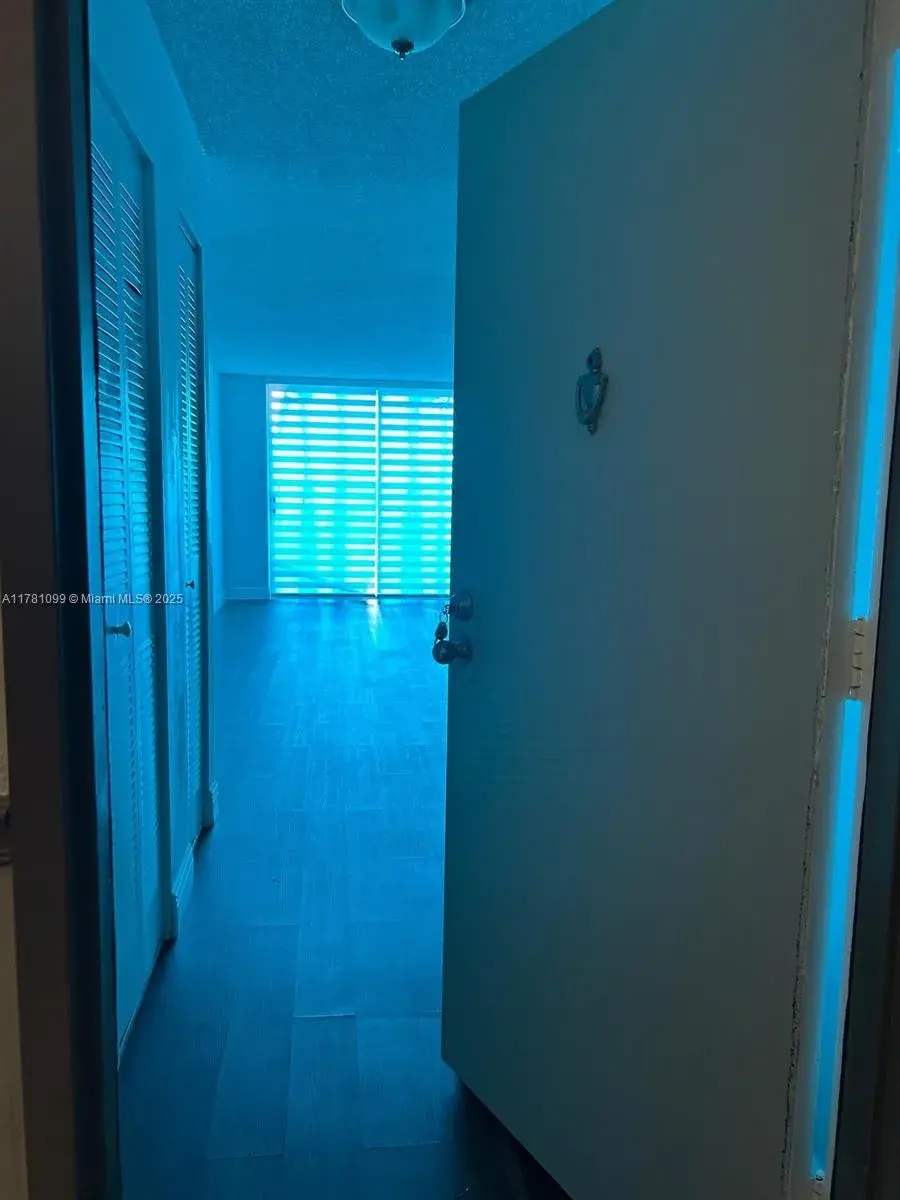 1805 Sans Souci Blvd # 528, North Miami FL 33181