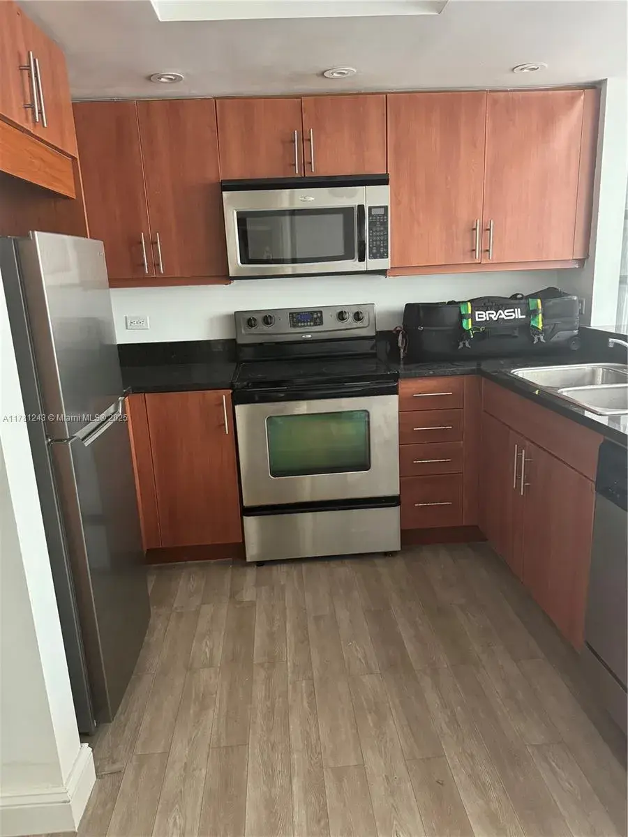 111 E Flagler St # 901, Miami FL 33131 photo 2