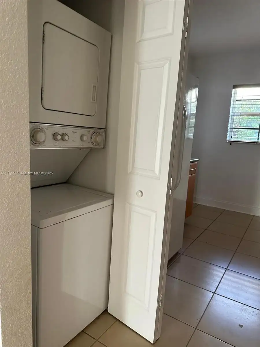 1065 97th St # 1A, Bay Harbor Islands FL 33154 photo 3