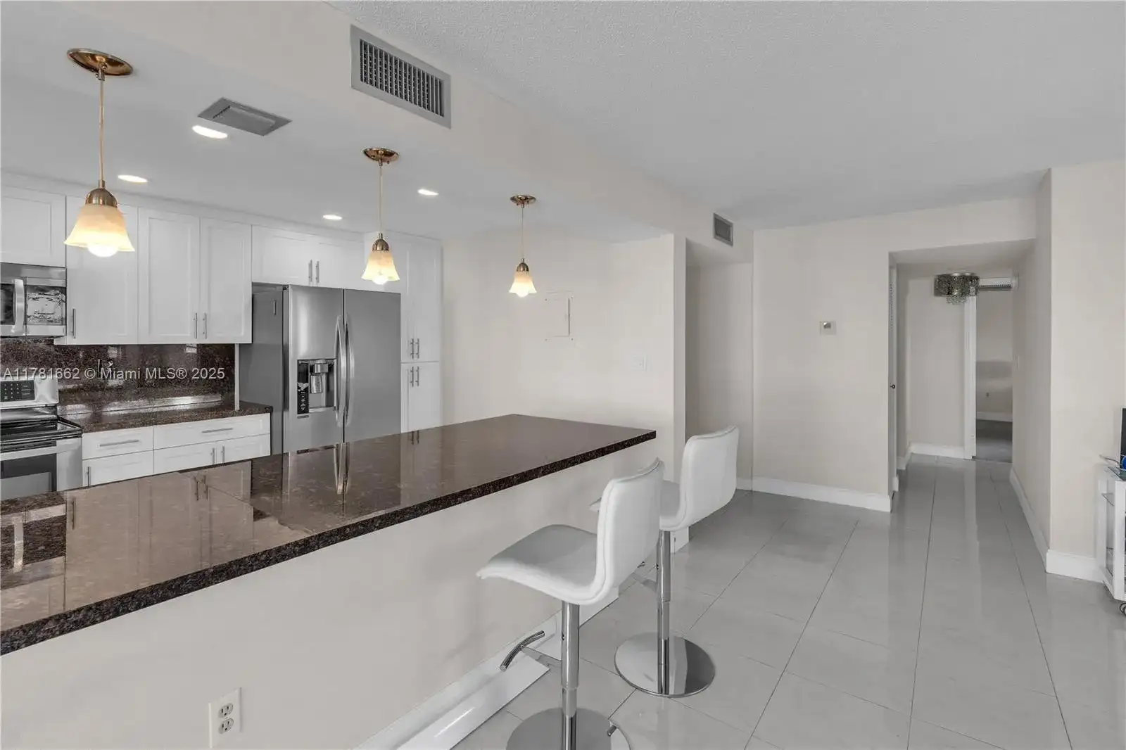 2780 NE 183rd St # 1517, Aventura FL 33160 photo 5