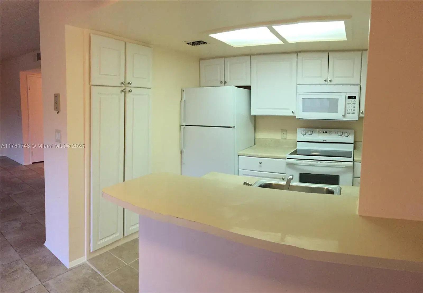 3204 Coral Lake Dr # 3204, Coral Springs FL 33065