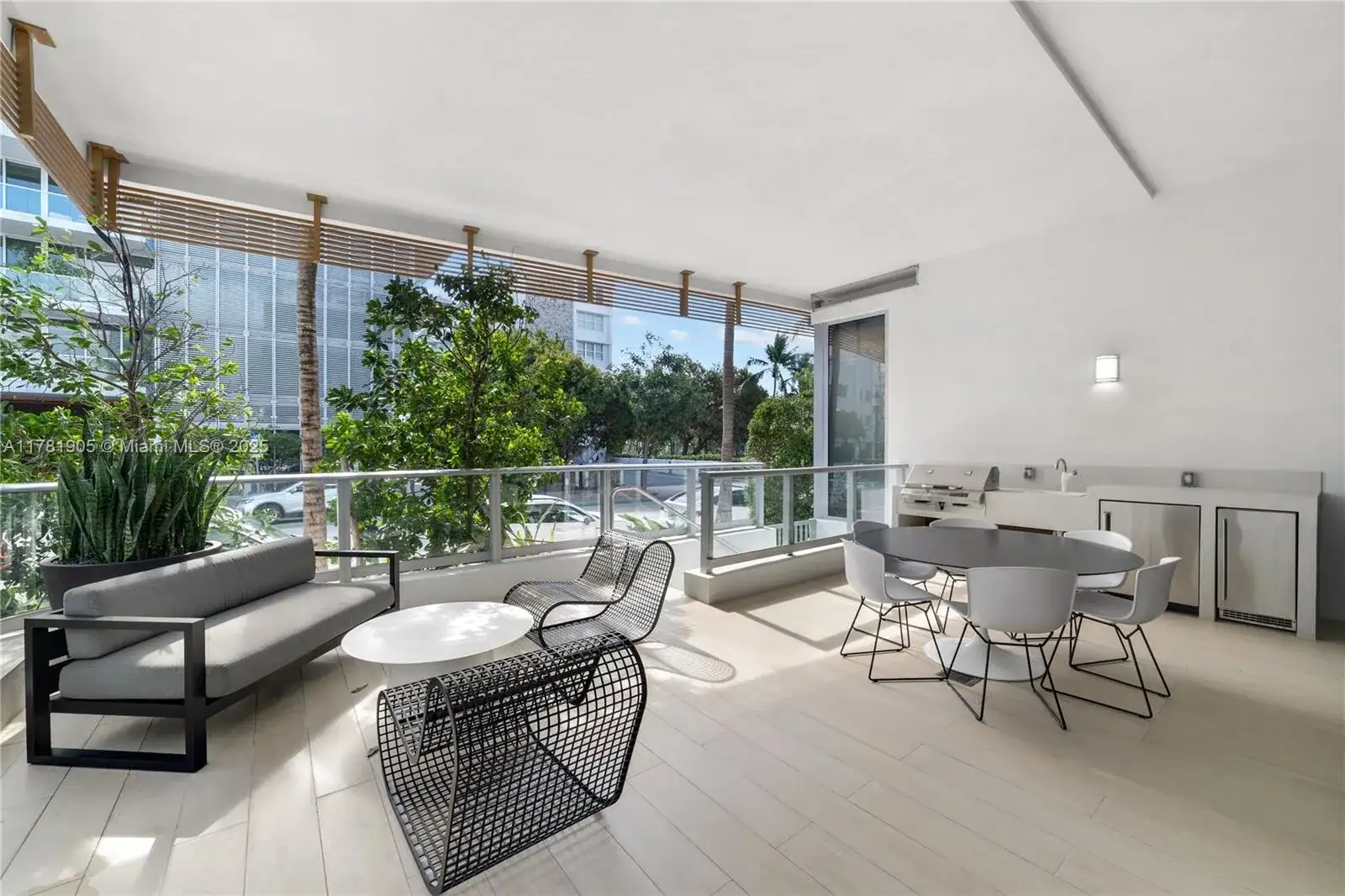304 Ocean Dr # 102, Miami Beach FL 33139 photo 5