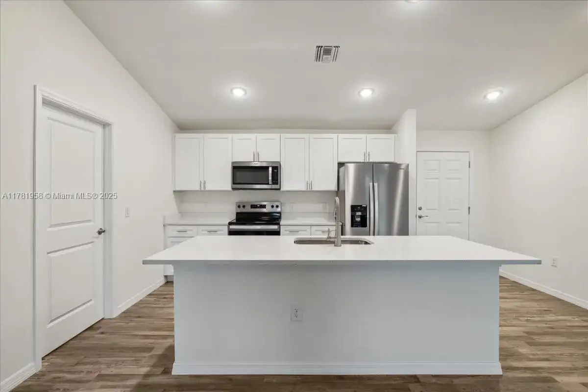 1800 NW 12th ST, Cape Coral FL 33993 photo 5