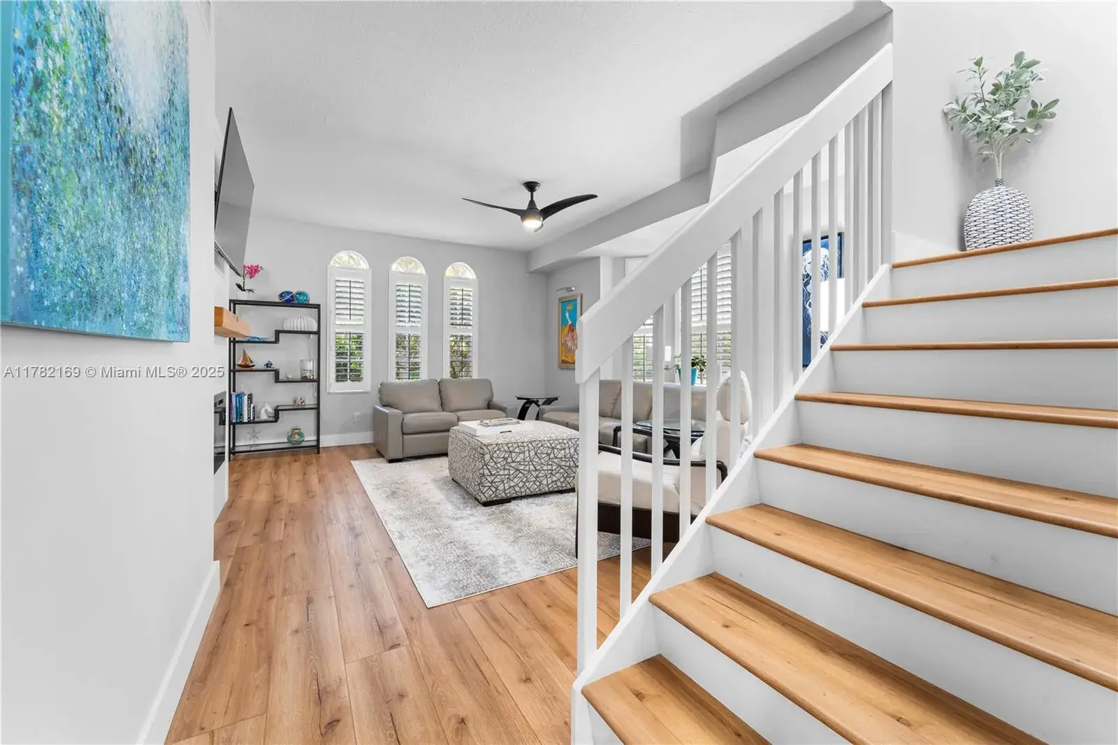 129 Farmingdale Dr, Jupiter FL 33458