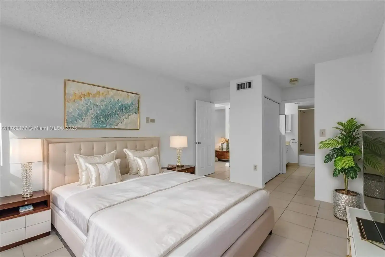 6272 NW 186th St # 211, Hialeah FL 33015 photo 4