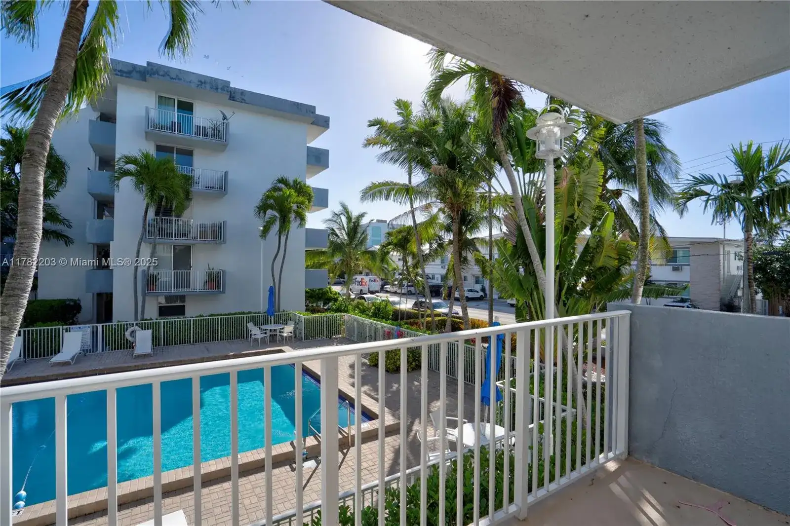 1801 S Treasure Dr # 221, North Bay Village FL 33141 photo 4