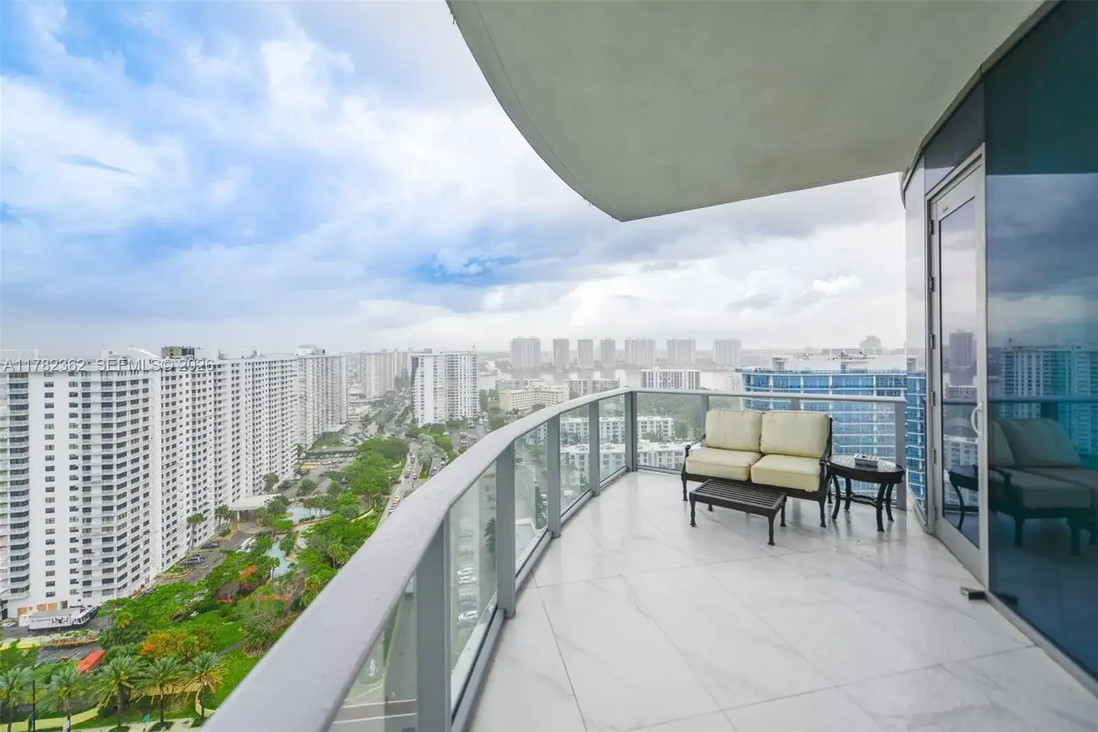 17475 Collins Ave # 1703, Sunny Isles Beach FL 33160 photo 4