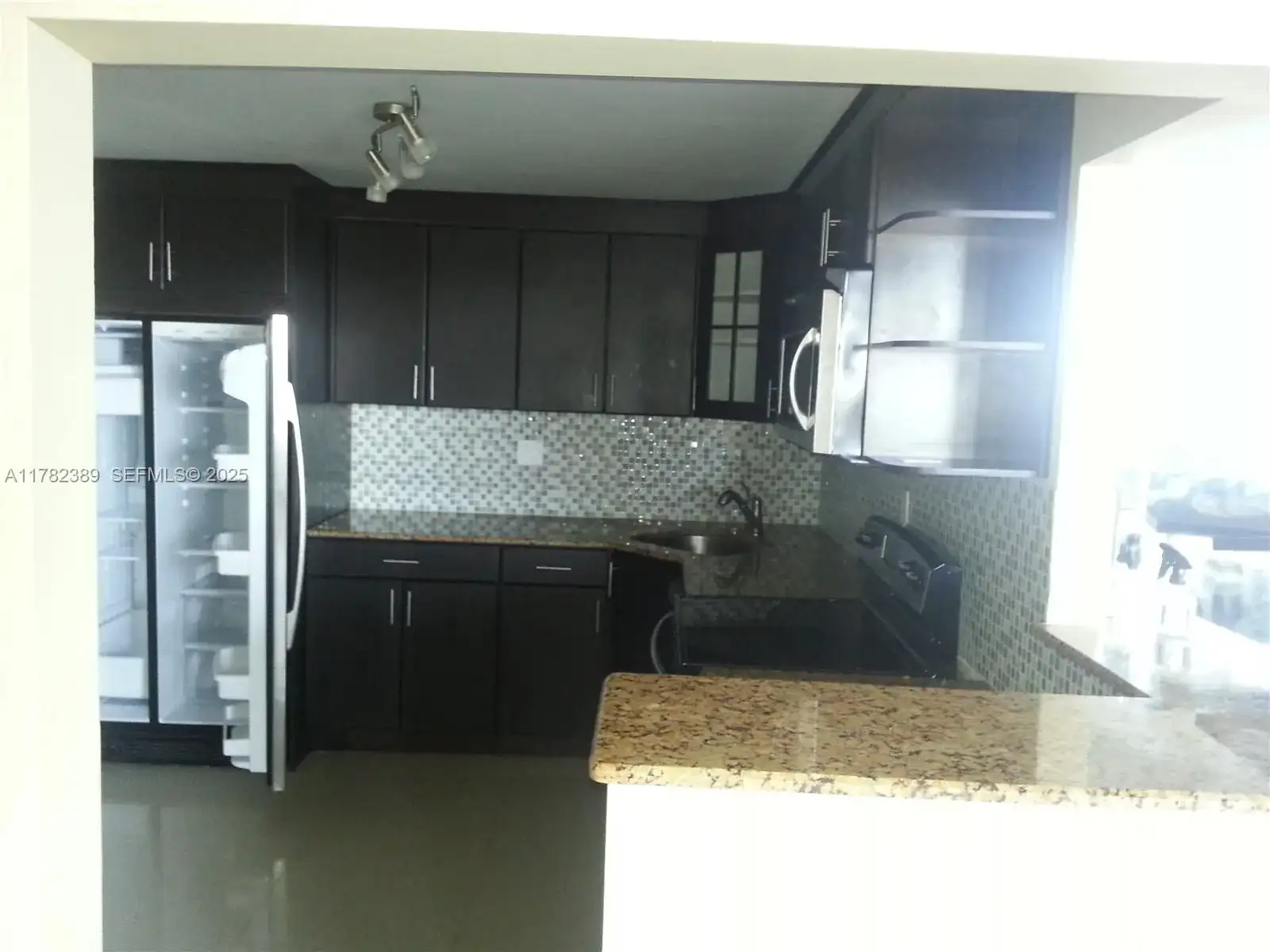 2750 NE 183rd St # 2607, Aventura FL 33160 photo 3