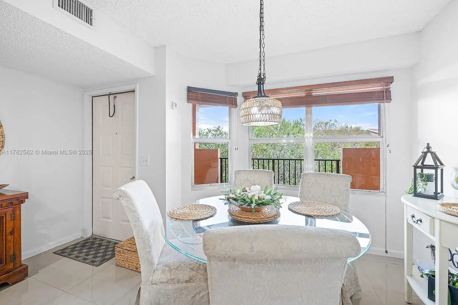 701 SW 141st Ave # 411R, Pembroke Pines FL 33027 photo 2