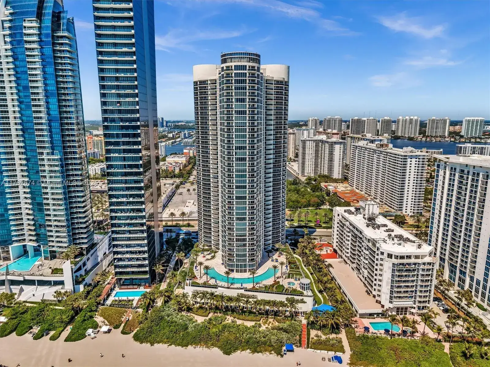 17201 Collins Ave # 704, Sunny Isles Beach FL 33160