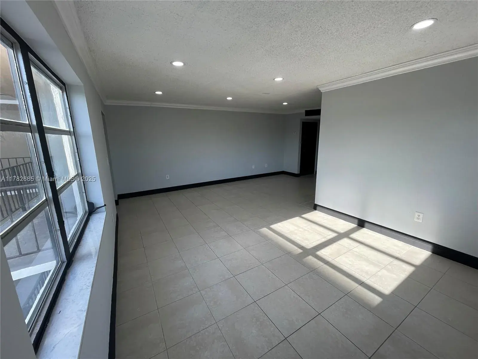 3300 S Dixie Hwy # 409, Miami FL 33133
